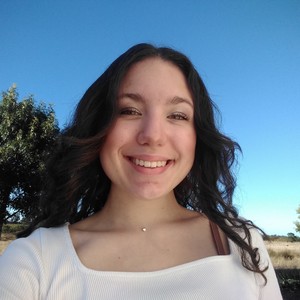 Emma - Prof d'initiation informatique - Joué-lès-Tours