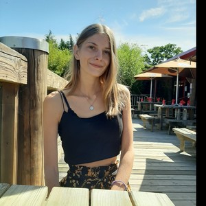 Lucie - Prof d'allemand - Saint-Michel-sur-Orge