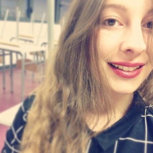 Emma - Prof d'anglais - Aiserey