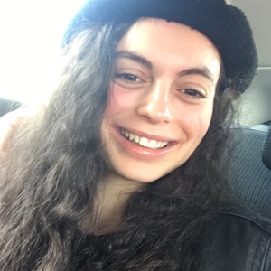 Naomi - Prof d'anglais - Saint-Paterne