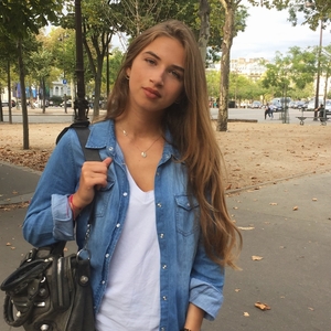 Meriem - Prof d'aide aux devoirs - Paris