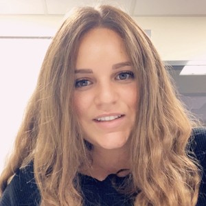 Laura - Prof d'aide aux devoirs - Le Perreux-sur-Marne