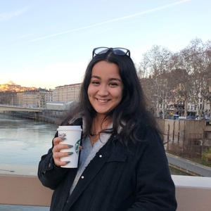 Almira - Prof d'anglais - Lyon