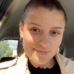 Emma - Prof d'aide aux devoirs - Saint-Germain-les-Vergnes