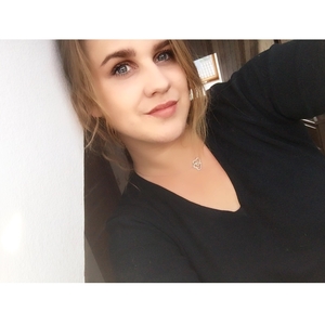 Elodie - Prof de maths - Still