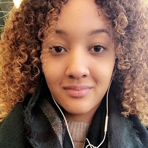 Julie - Prof d'aide aux devoirs - Élancourt