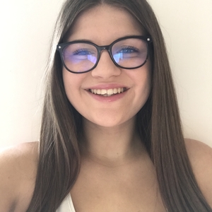 Clara - Prof d'anglais - Caen