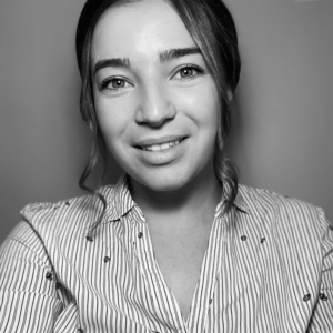 Laure - Prof d'aide aux devoirs - Pelouse
