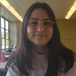 Romina - Prof d'aide aux devoirs - Riviera-Pays-d'Enhaut