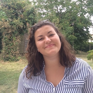 Lorie - Prof d'aide aux devoirs - Saint-Georges-lès-Baillargeaux