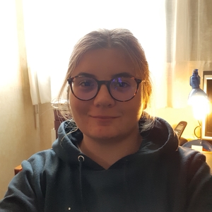 Lucie - Prof de méthodologie - Bruges