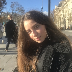 Elodie - Prof d'aide aux devoirs - Paris
