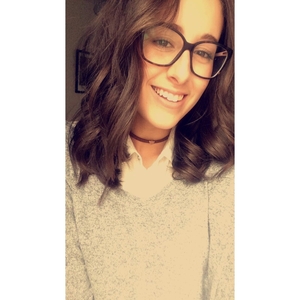 Lina - Prof d'aide aux devoirs - Vaulx-en-Velin