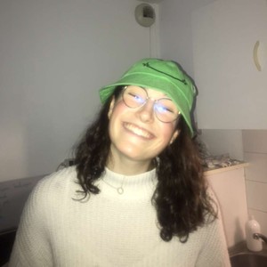 Claire - Prof de maths - Nantes