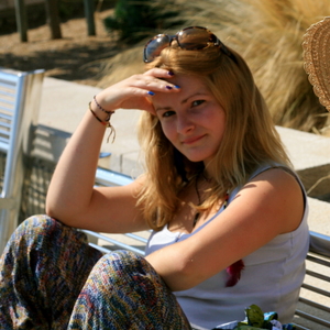 Chloe - Prof de couture - Paris