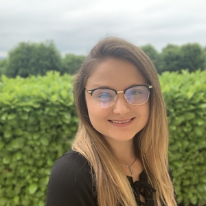 Océane - Prof d'aide aux devoirs - Trévoux