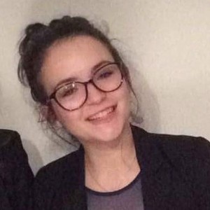 Lisa - Prof de droit pénal - Marseille