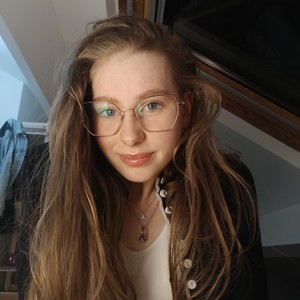 Marie - Prof de maths - Torcy