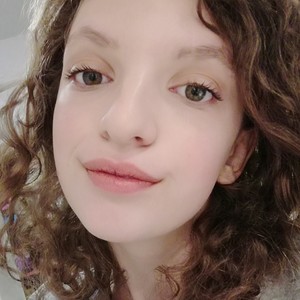 Laura - Prof d'anglais - Nîmes