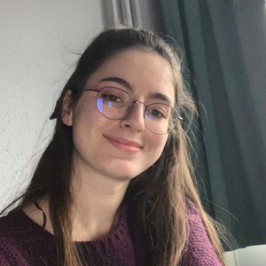 Alexia - Prof de fle - français langue étrangère - Lanvollon