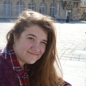 Eleonore - Prof de fle - français langue étrangère - Bournemouth
