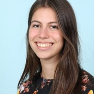 Charlotte - Prof d'expression orale - anglais - Paris