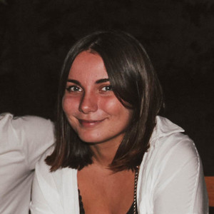 Chloé - Prof d'anglais - Cergy