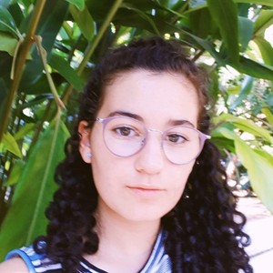 Maya - Prof de fle - français langue étrangère - Milton