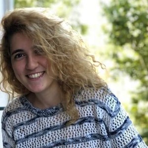 Lina - Prof d'aide aux devoirs - Paris