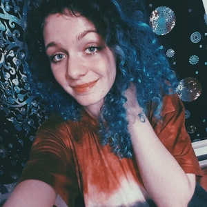 Lauryne - Prof de facebook - Toulouse