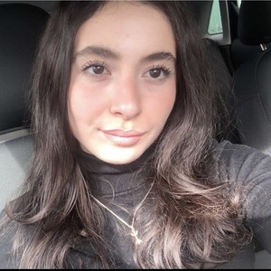 Sirine - Prof de maths - Villejuif