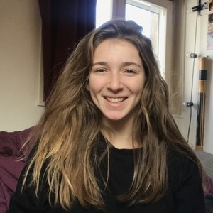 Agathe - Prof d'aide aux devoirs - Cuarnens