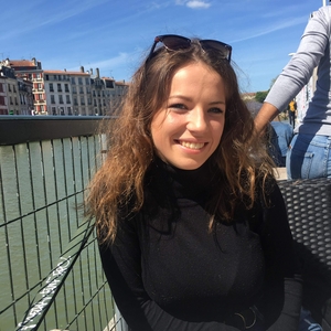 Elina - Prof d'aide aux devoirs - Tarnos