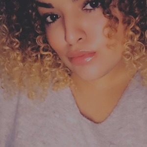 Sabrine - Prof d'aide aux devoirs - Agen