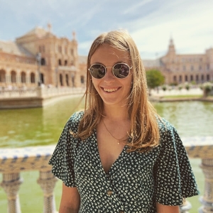 Juliette - Prof de maths - Fléron