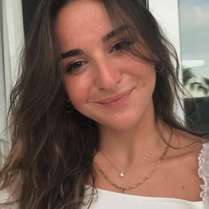 Léa - Prof d'aide aux devoirs - Lille