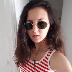 Yasmine - Prof d'expression orale - anglais - Nice