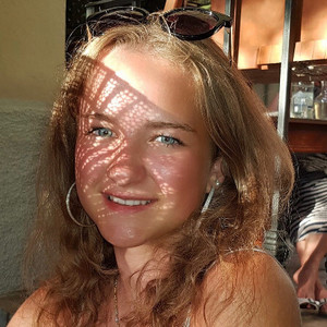 Chloé - Prof de maths - Ormont-Dessus