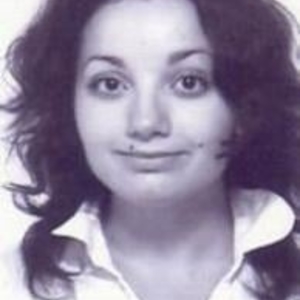 Saniya - Prof d'économie - Paris