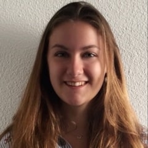 Léna - Prof de maths - Paris