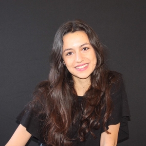 Ariane - Prof d'économie - Saint-Cloud