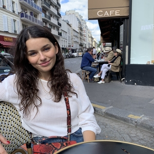 Elsa - Prof de maths - Paris