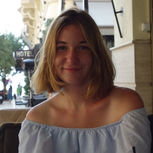 Lili - Prof de maths - Jouy-en-Josas