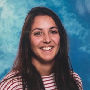 Agathe - Prof de géopolitique - Jouy-en-Josas