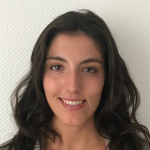 Lauren - Prof de physique - Paris