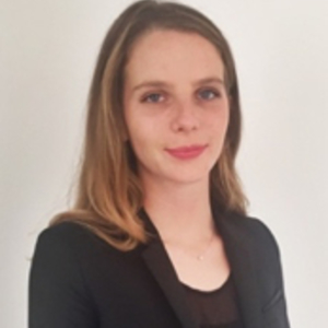 Charlotte - Prof de droit civil - Paris