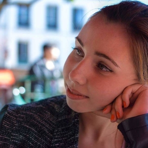 Axelle - Prof de français - Joinville-le-Pont
