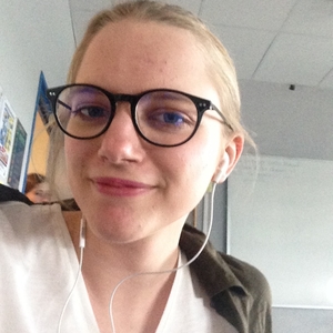 Anna - Prof de cinéma - Nantes
