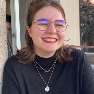 Marie - Prof d'histoire - Laval