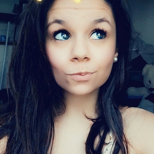 Lou - Prof de français - Caen